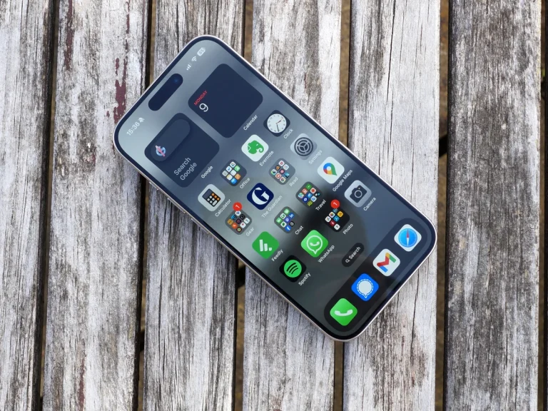 Обзор iPhone 15 Pro стоит ли обновляться в 2024 году